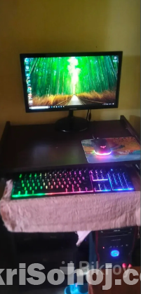 Dasktop Computer